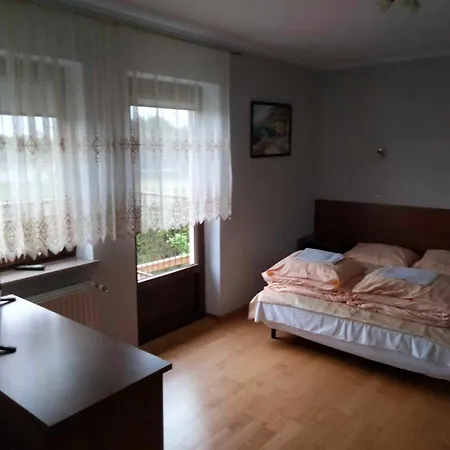 Pokoje gościnne Śliwka-2